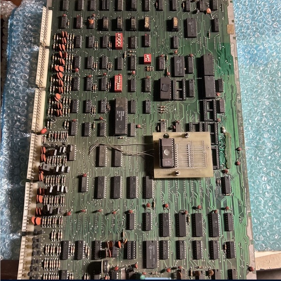 Unknown Amatar Electric Stars ? Arcade Game PCB Board C8x - Picture 2 of 3